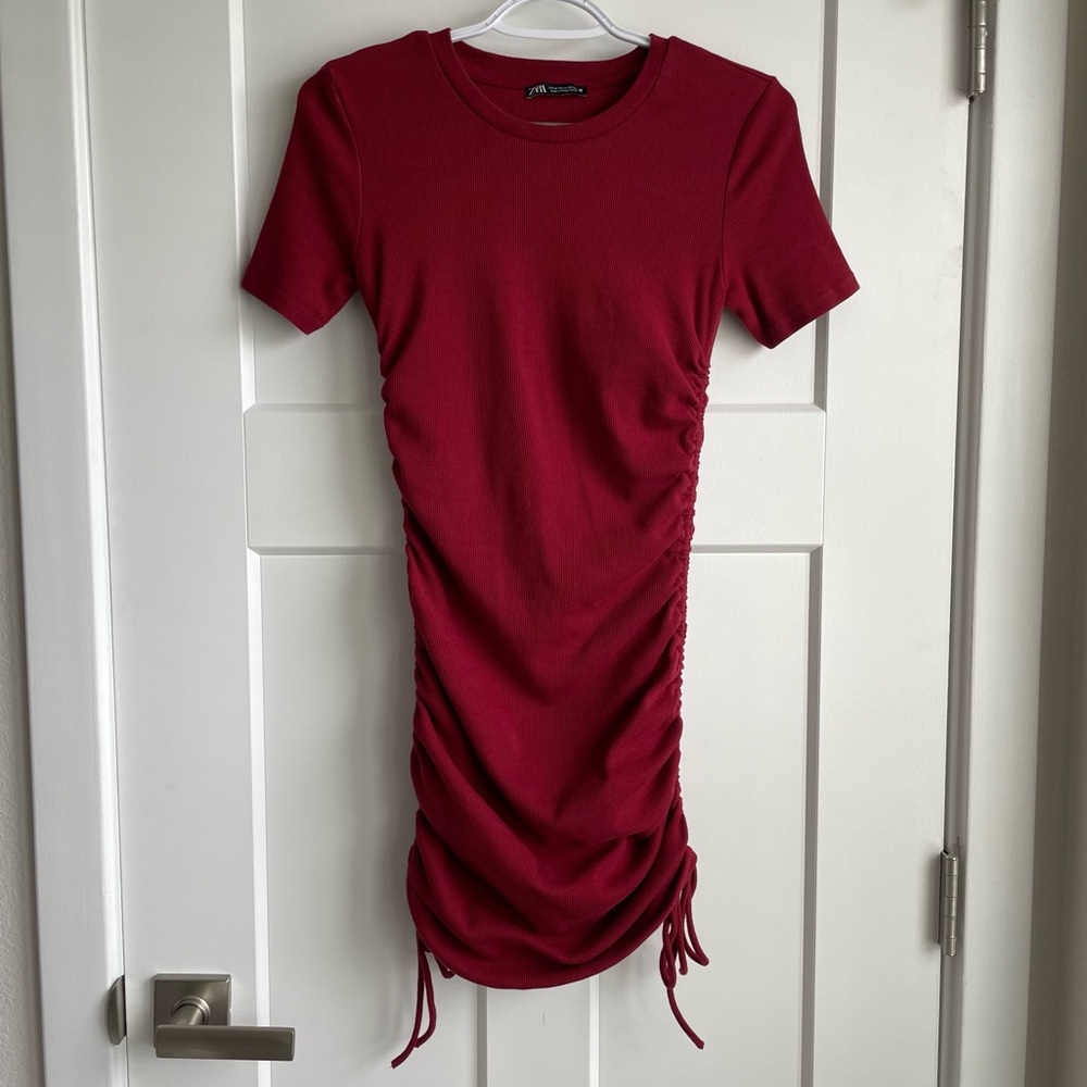 NWOT - ZARA short sleeve crew neck dress